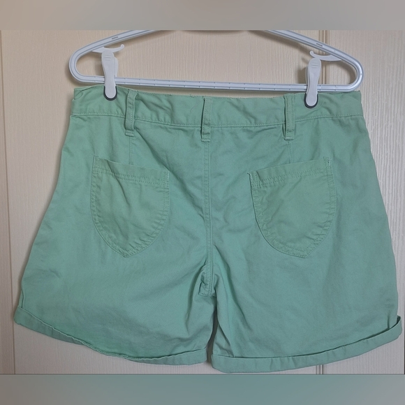 Allura attire jean shorts size L - Picture 3 of 4